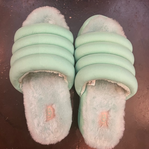 Light emerald green maxi slides slipper comfy fur lined platform by Ugg size 8 - Picture 2 of 14